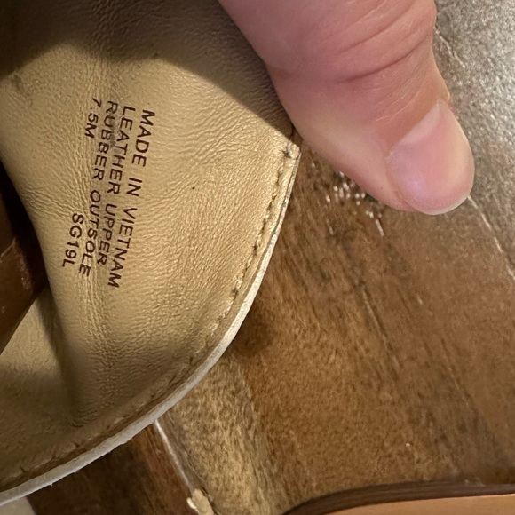 Michael kors slides size 7.5 - Picture 2 of 4